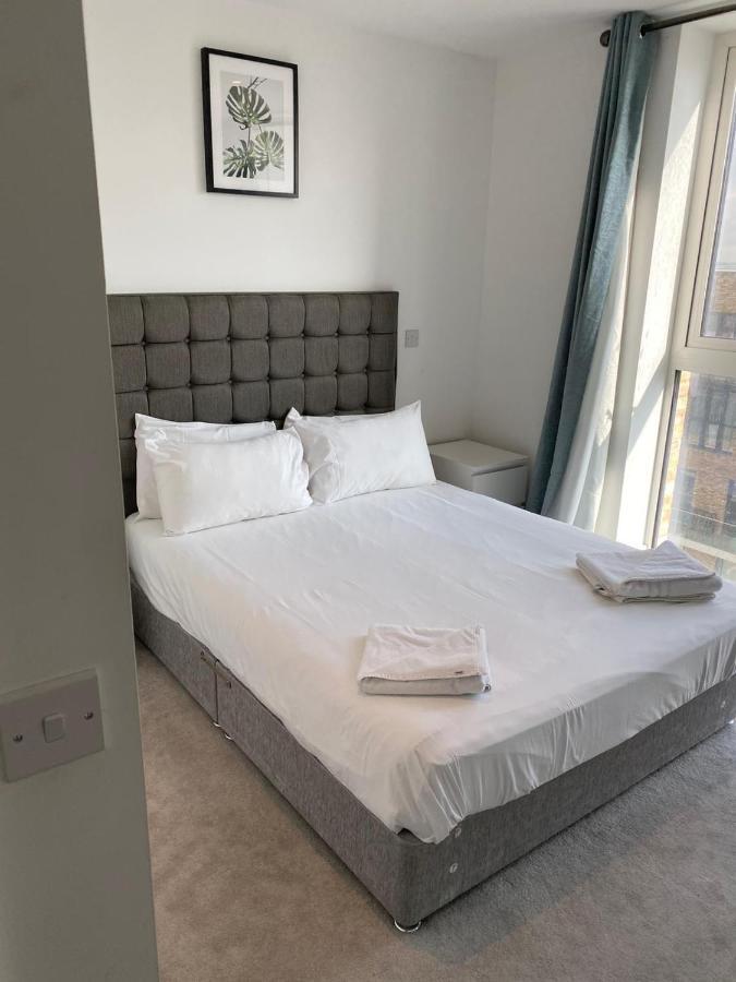High View Two Bedroom Apartment In Woolwich London Exterior photo
